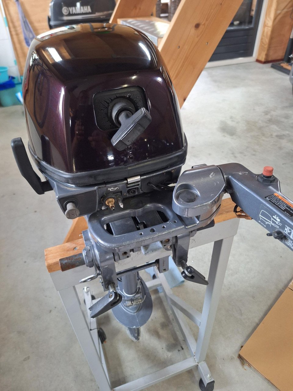 Yamaha 8 pk 4-takt lang