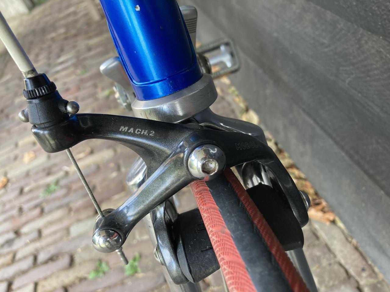 HUISSOON  Stalen racefiets