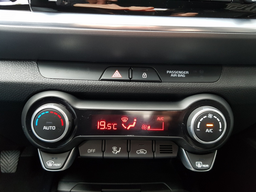 Kia Stonic platinum 100pk