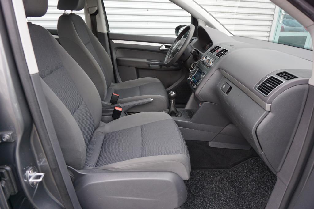 Volkswagen Touran 1.2 tsi trendline bluemotion 7-persoons climate / trekhaa