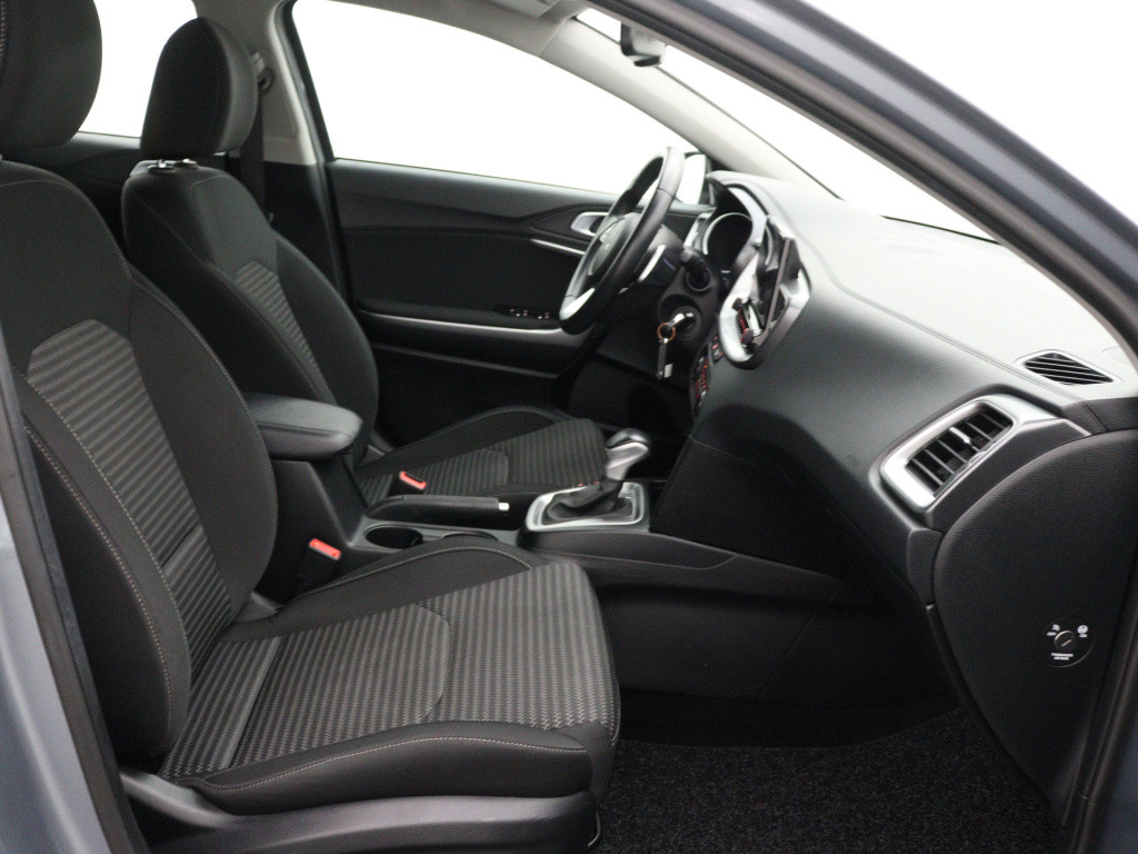 Kia Xceed 1.5 t-gdi mhev dynamicline limited | navigatie | achteruitrijcame
