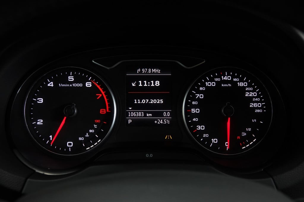 Audi A3 sportback 1.8 tfsi | pano | acc | lane assist | camera |