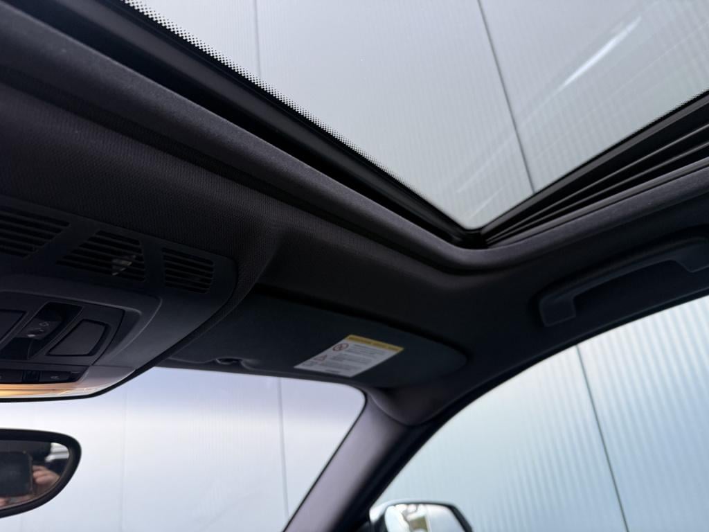 BMW 1 Serie 114i executive business+ 3-drs