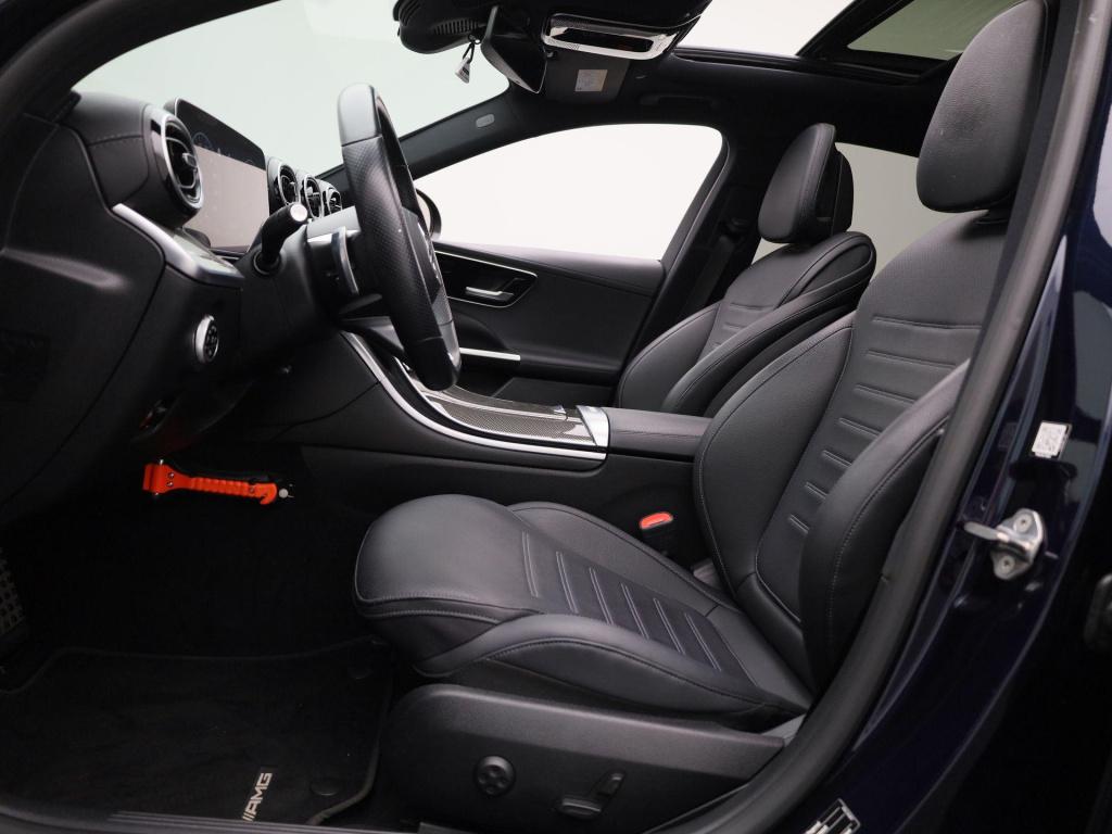 Mercedes-Benz C-Klasse 180 amg line | automaat | panoramadak | trekhaak | v