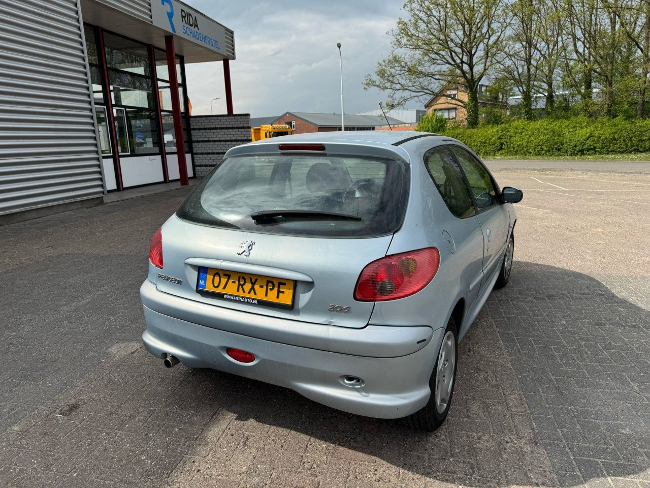 Peugeot 206 bj 2004 1000 euro