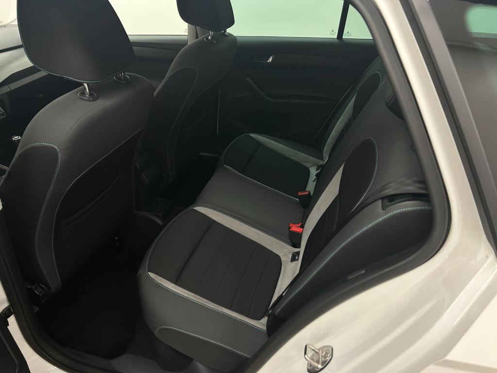 Skoda Fabia combi occasion 1.2 tsi ambition | wit | tweedehands skoda fabia
