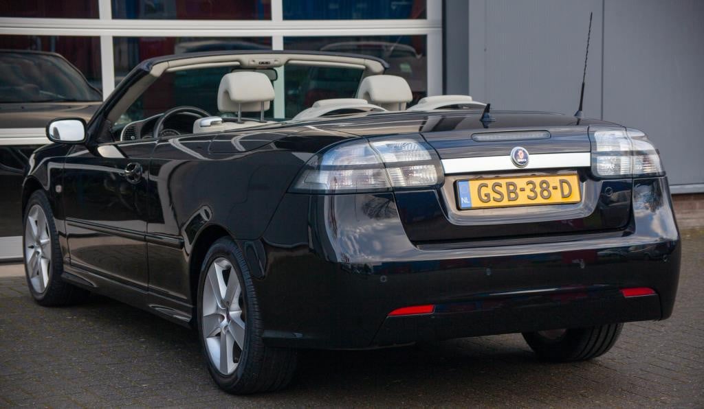 Saab 9-3 cabrio 1.8t vector