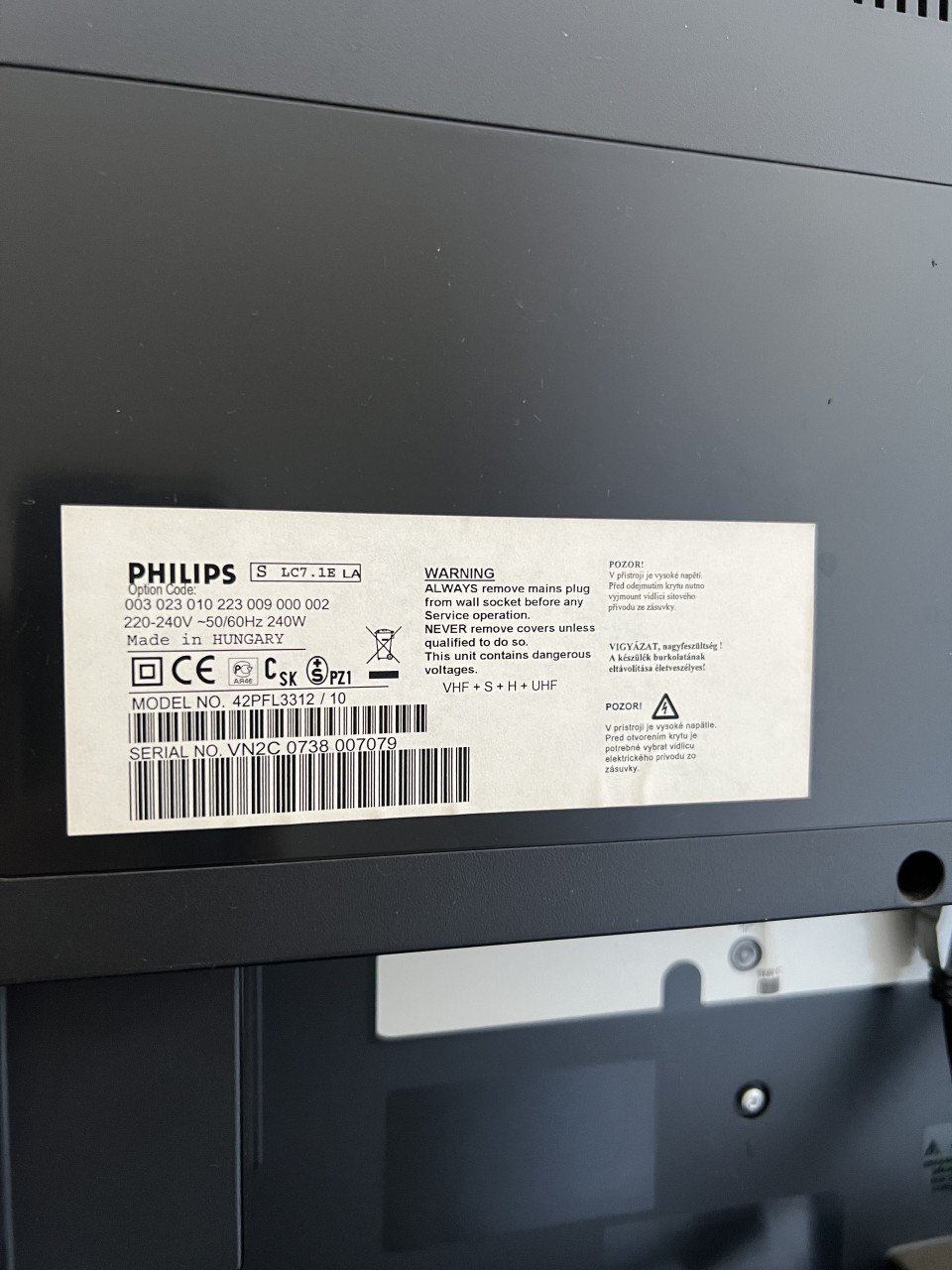 Philips TV 42PFL3312/10 zwart