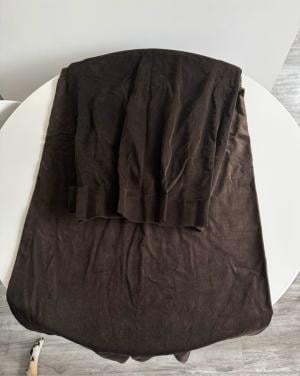 Mooie bruine velours gordijnen 2 stuks