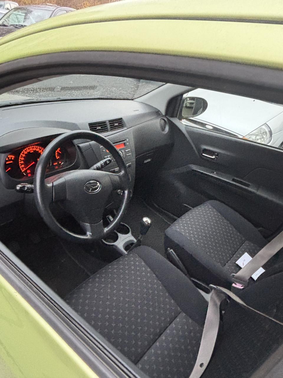 Daihatsu cuore weinig kilometers en een jaar apk!