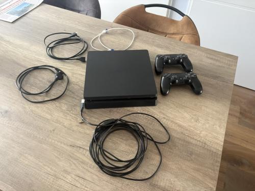 PlayStation 4