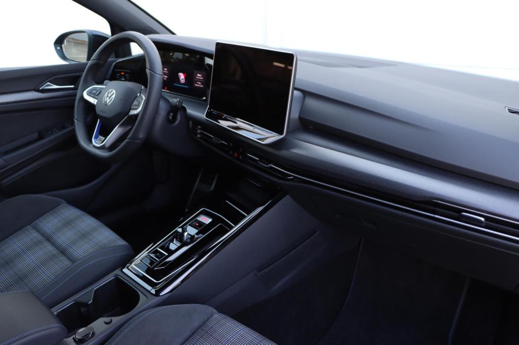 Volkswagen Golf 1.5 ehybrid gte black style 272pk dsg6