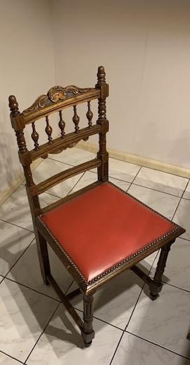 Eettafel met 6 stoeltjes