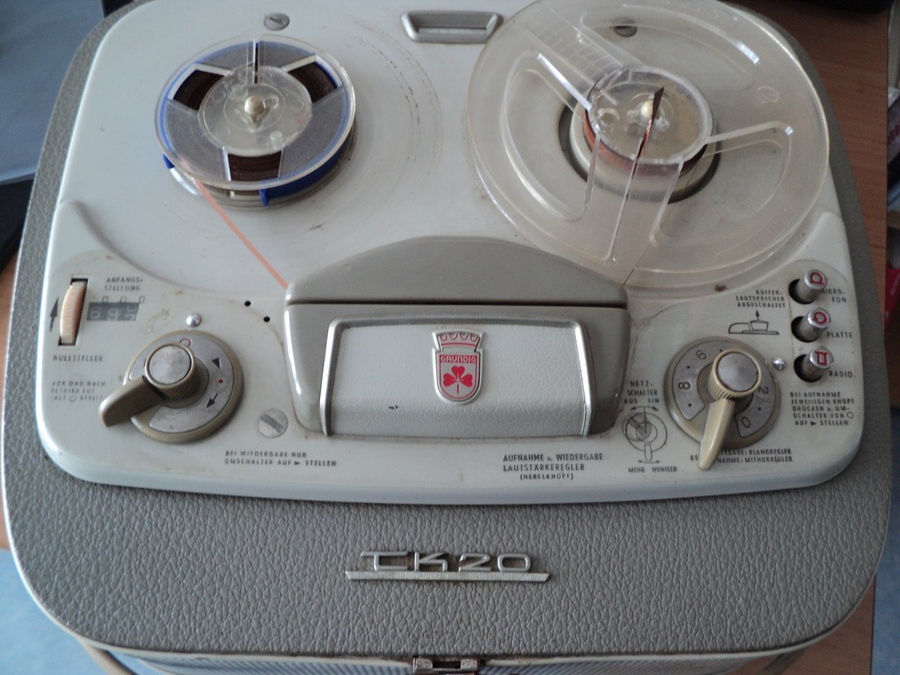 Grundig bandrecorder