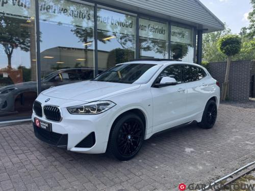 BMW X2 sdrive20i high executive m-sport *pano, hud*