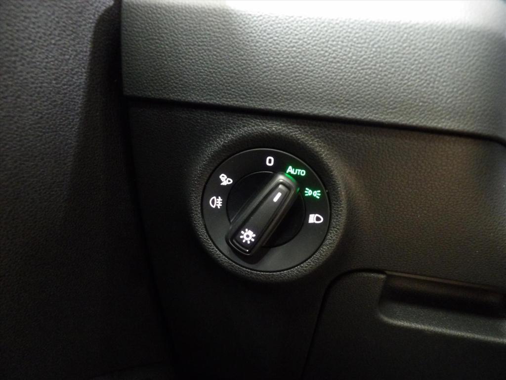 Skoda Karoq 1.5 tsi act greentech 150pk dsg-7 sportline business