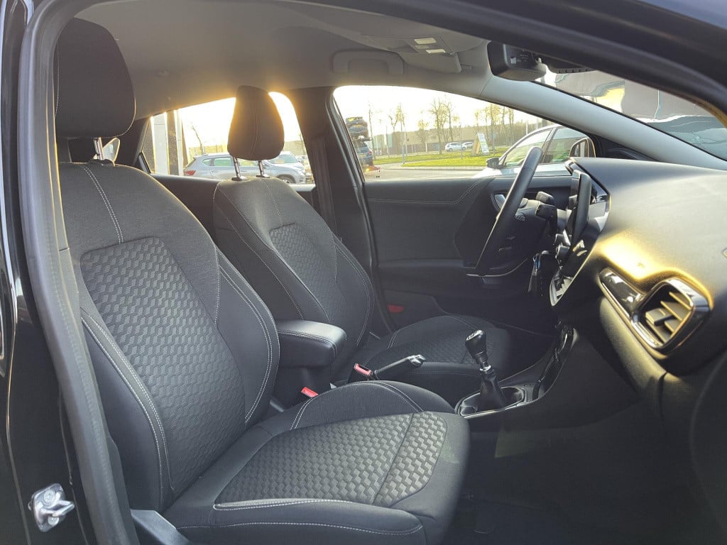Ford Puma 1.0 ecoboost hybrid titanium winter pack | navigatie | stuur- + s