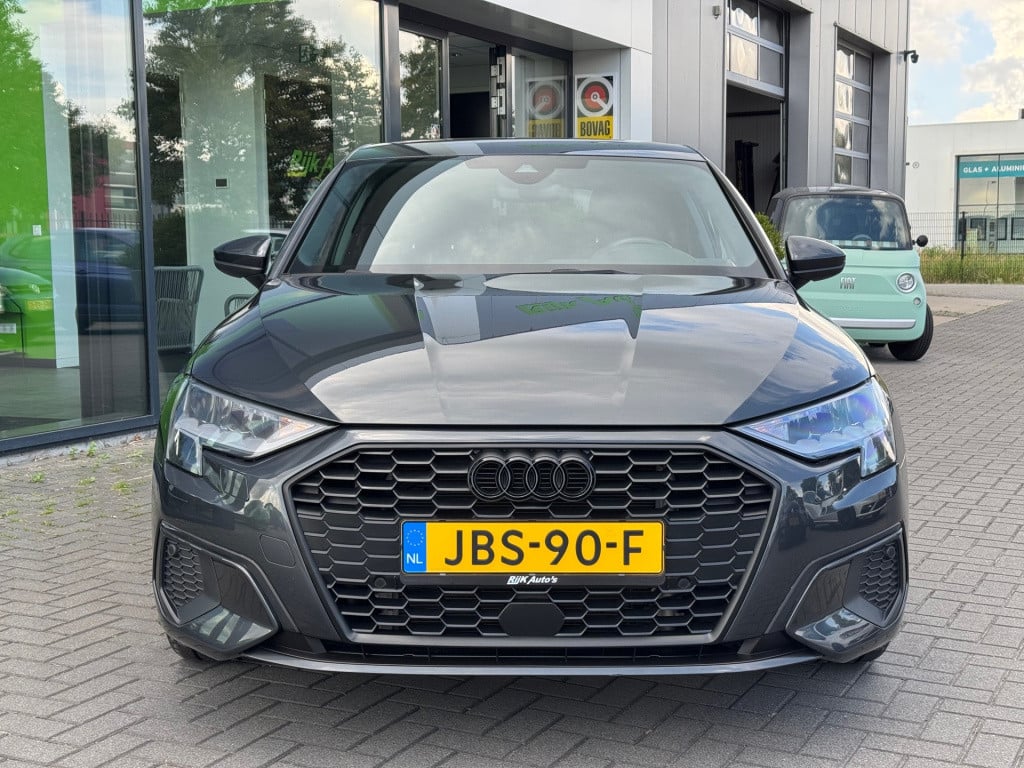 Audi A3 sportback 40 tfsi e edition * stoelverwarming * camera * adaptive c