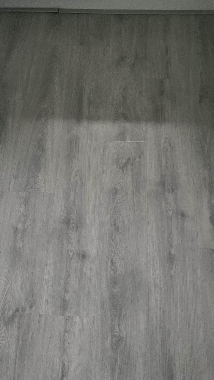 Laminaat, licht grijs