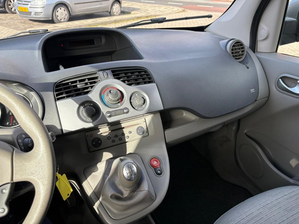 Renault Kangoo family 1.6-16v privilège