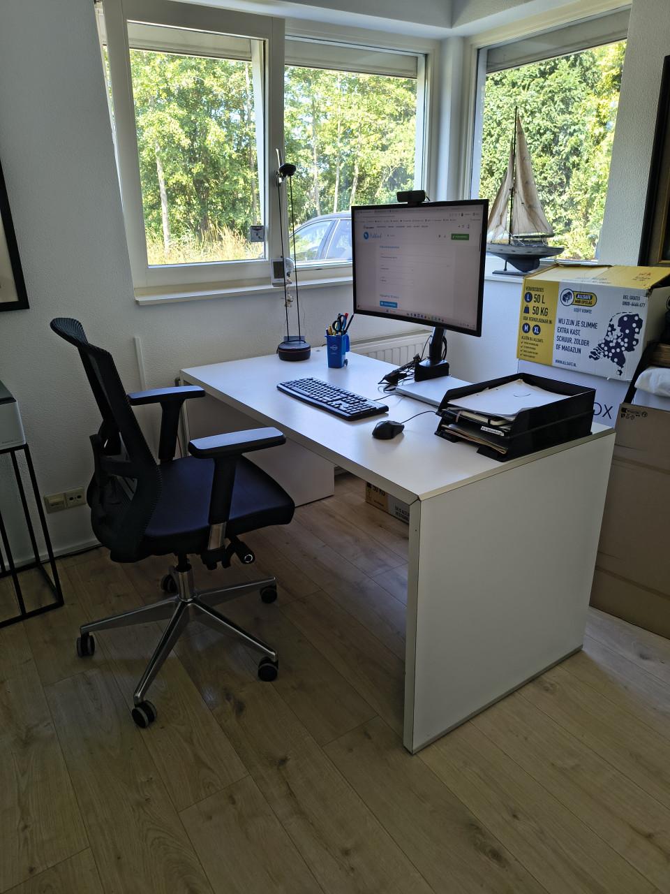 Thuiswerk bureau 140x70