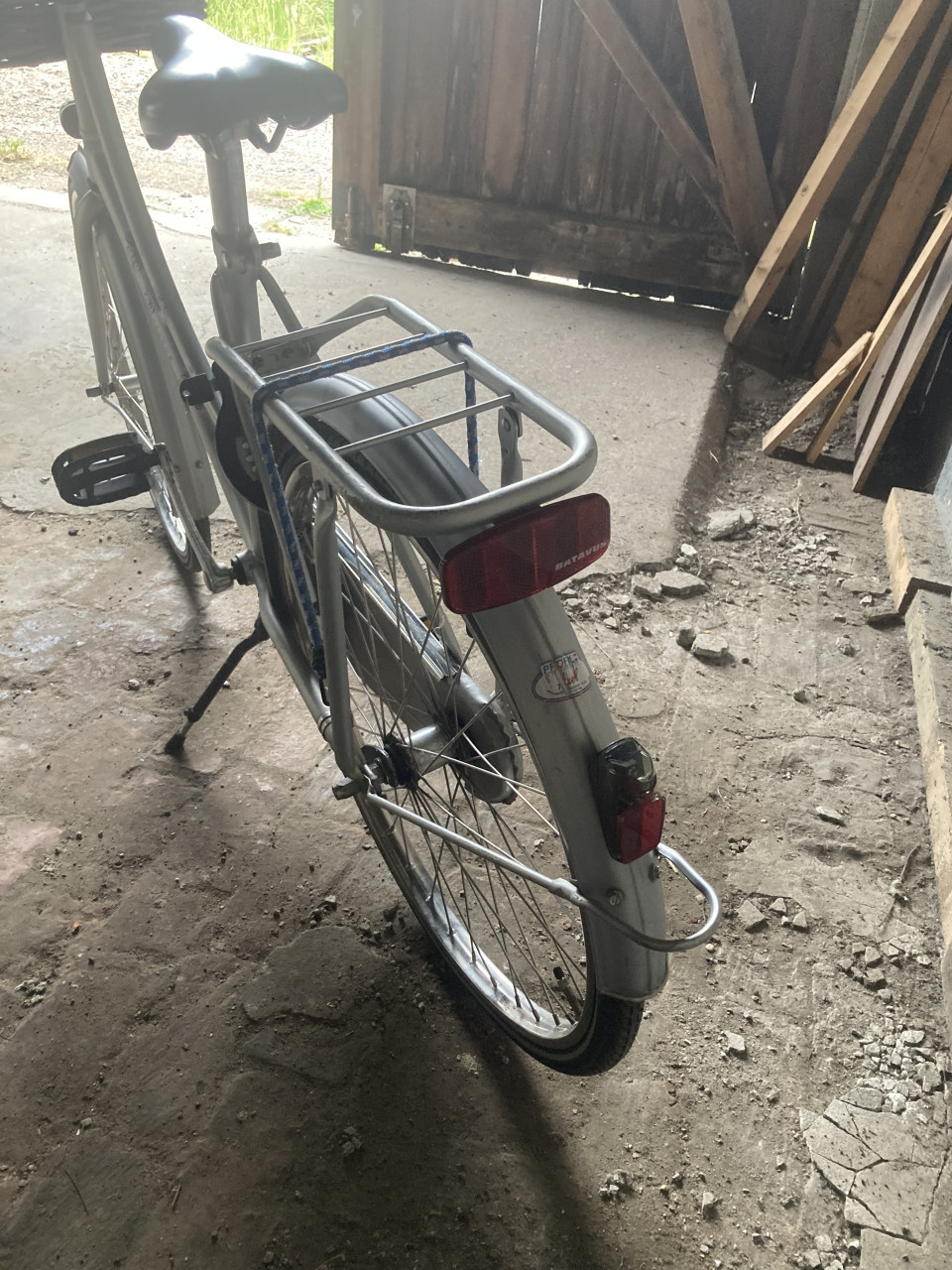 Batavus meisjesfiets 24” met rieten mandje