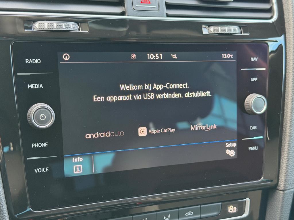 Volkswagen Golf 1.5 tsi highline | virtual | camera | adapt. cruise | carpl