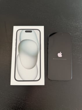 IPhone 15 128GB
