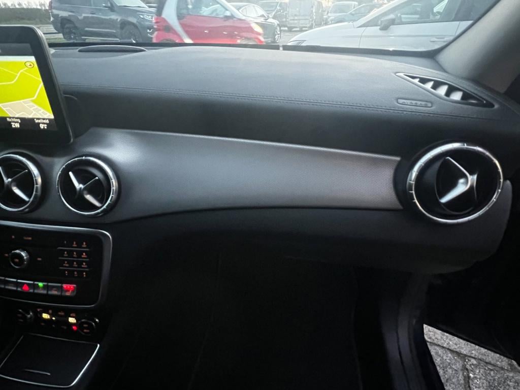Mercedes-Benz Cla 200 aut. amg, prestige, leer enz...