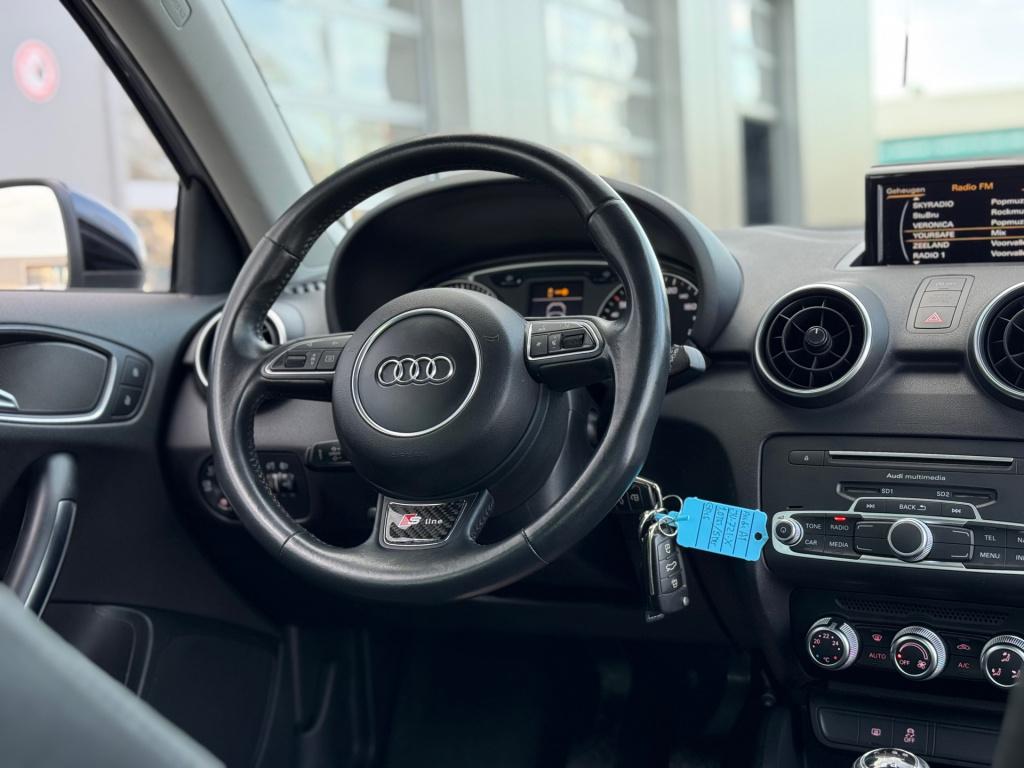 Audi A1 Sportback 1.0 tfsi s-line * nap * cruise control * 17 inch