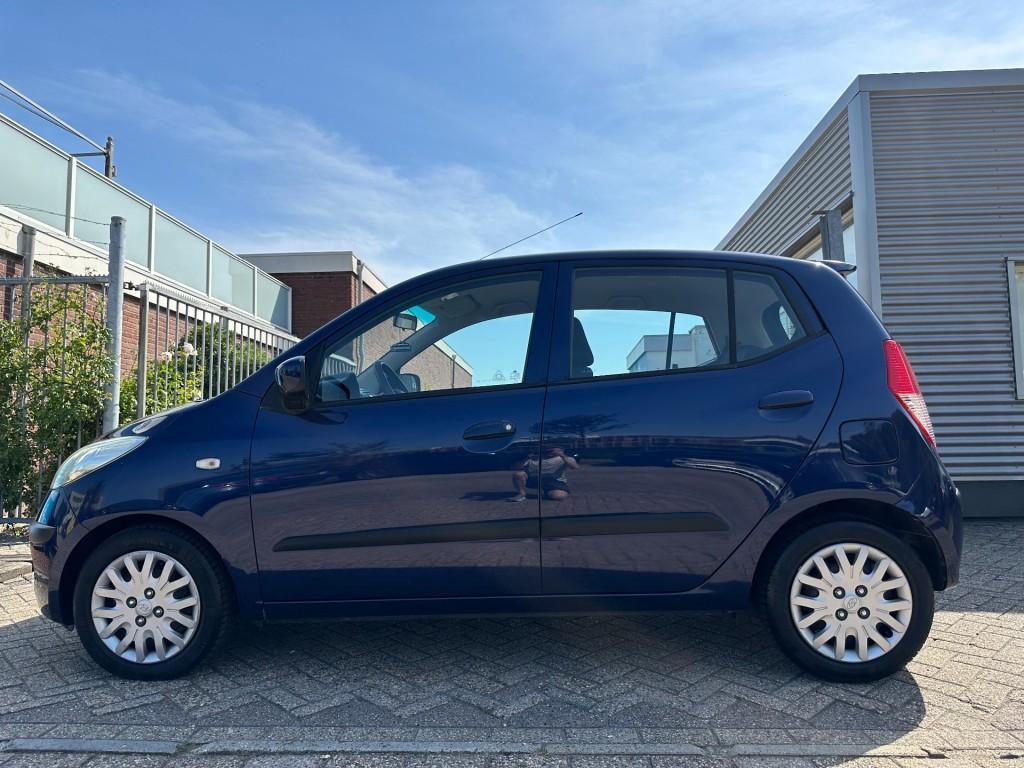 Hyundai I 10 1.1 dynamic cool airco elektrische ramen lage km-stand
