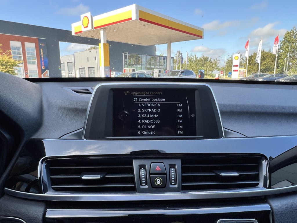 BMW X1 sdrive18i centennial high executive