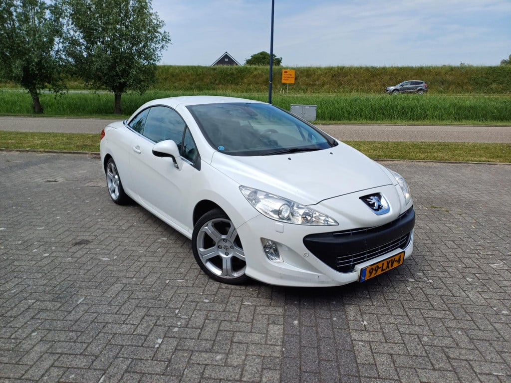 Peugeot 308 cc 1.6 thp feline cabrio coupe
