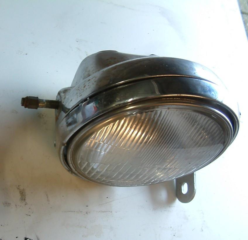 Gebruikte oudere koplamp  model tot 1979 met koplamp moderne oren