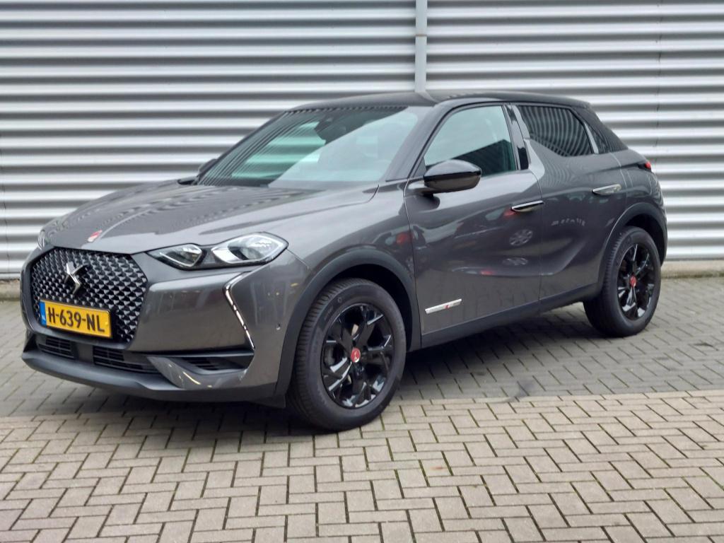 Ds Ds 3 crossback 100 performance line navi/cam/keyless