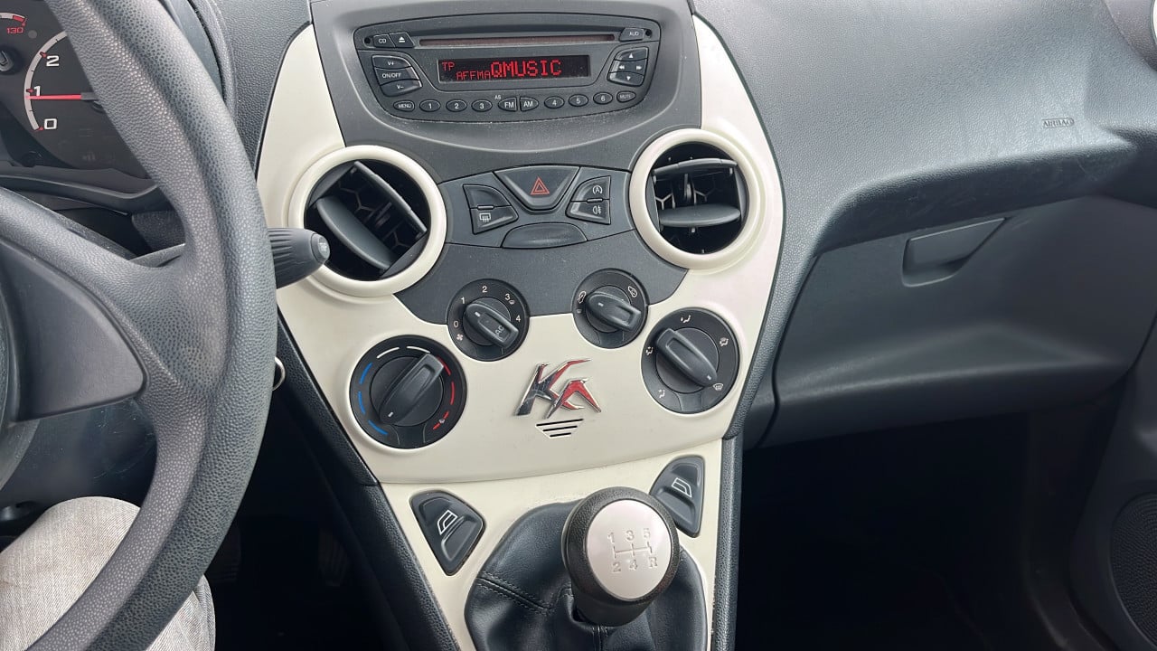 Ford Ka 1.2 2011 Zwart Elek. Ramen + spieg. Airco
