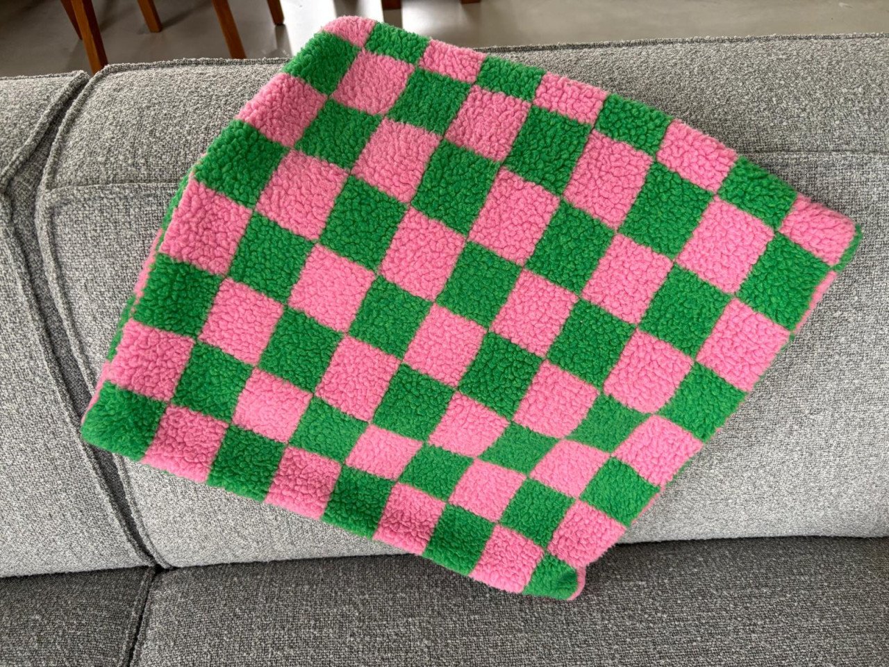 Te koop: 2 kussens