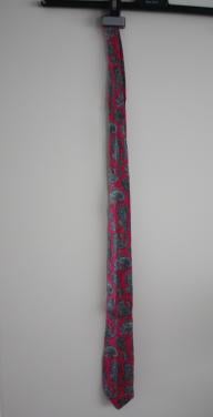 Mooie vintage stropdas roze met grijze barok print