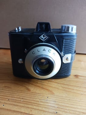 Agfa clack camera