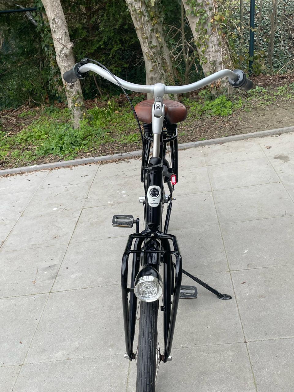 Damesfiets/ gazelle.