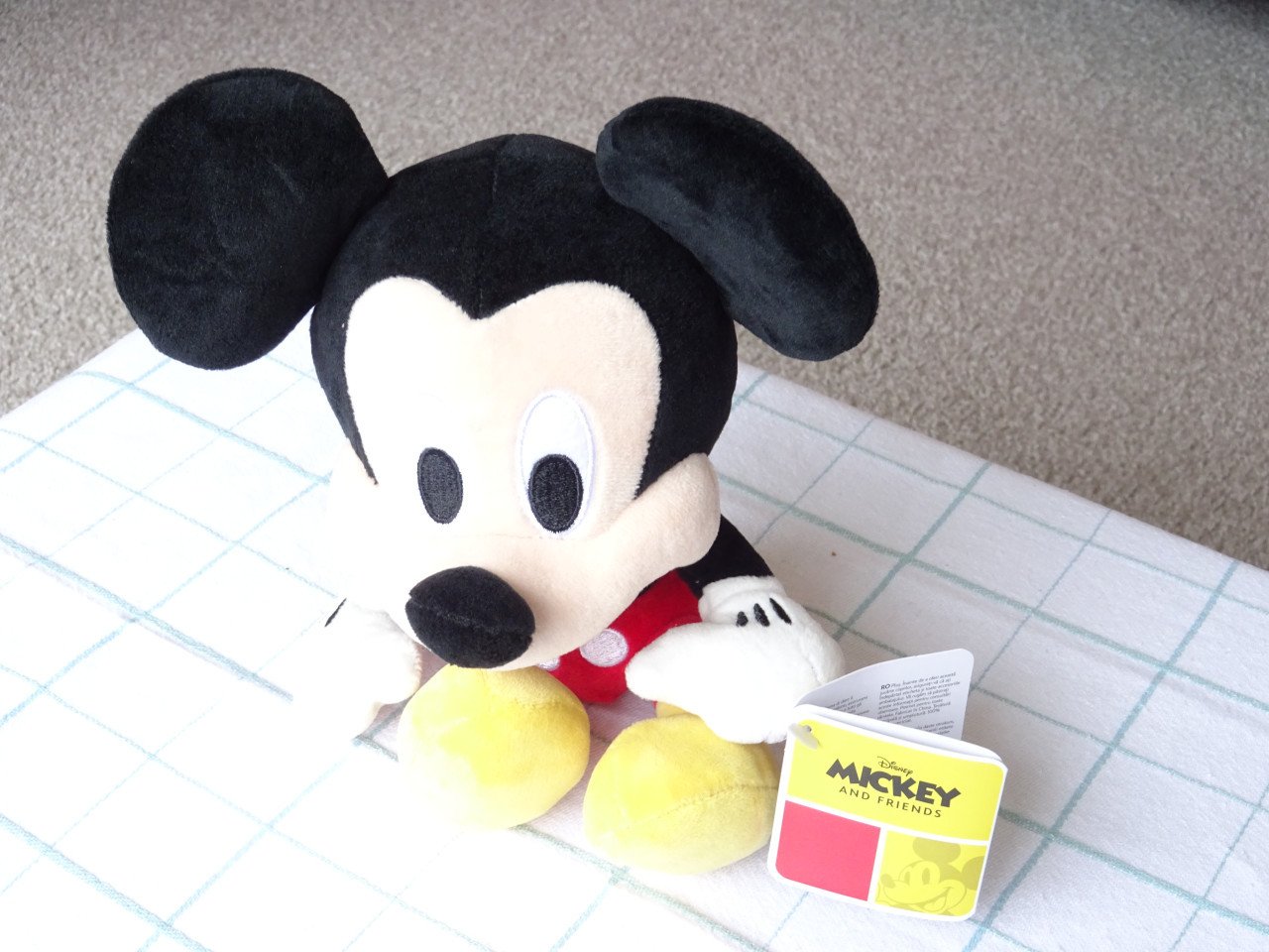 Nieuwe  Mickey   Mousse   Disney    knuffel  voor € 7,50