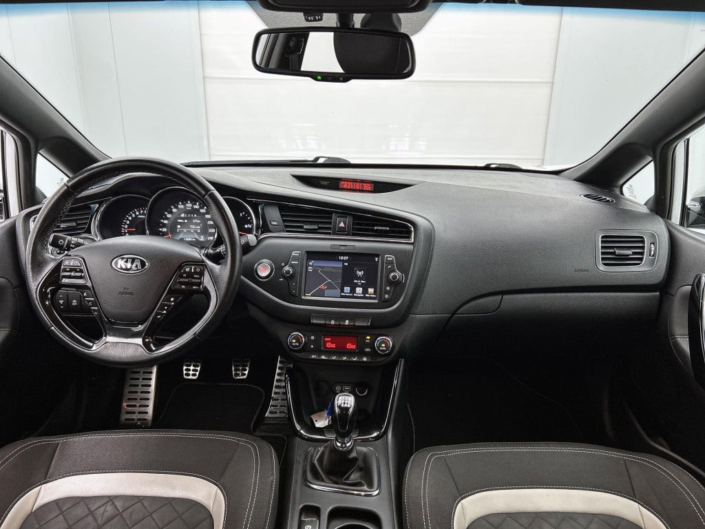Kia Cee'd 1.0 t-gdi gt-plusline | navigatie | parkeersensoren achter