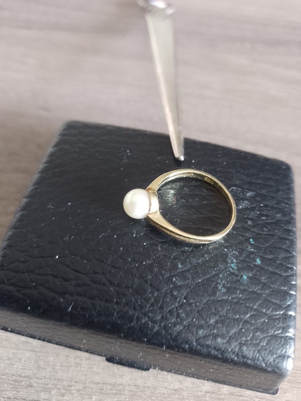 Goden dames ring met parel 585 goudmerk