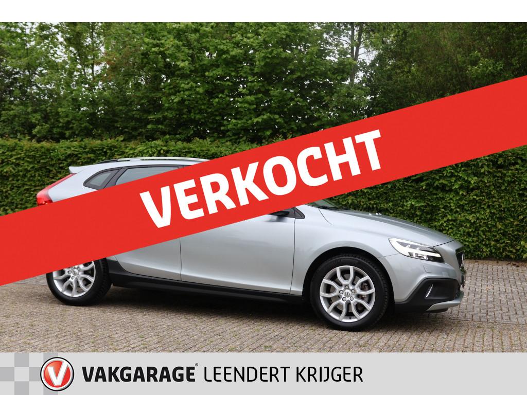 Volvo V40 cross country 2.0 t3 momentum|trekhaak|volledig rijklaar|12 maand