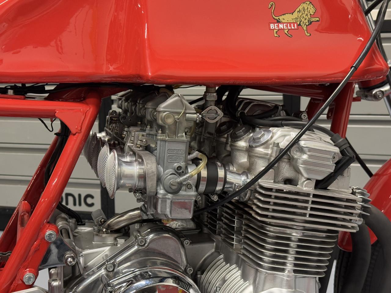 Benelli Sei 900 Classic Racer