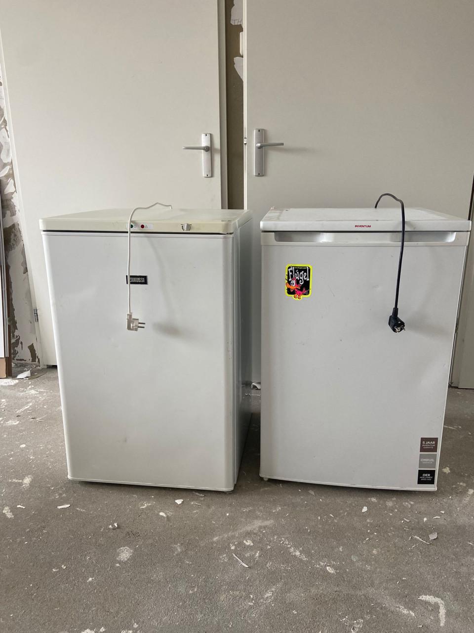 Tafelmodel koelkast + vriezer