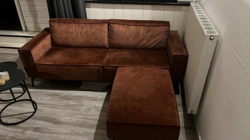 Suède rode bank + hocker