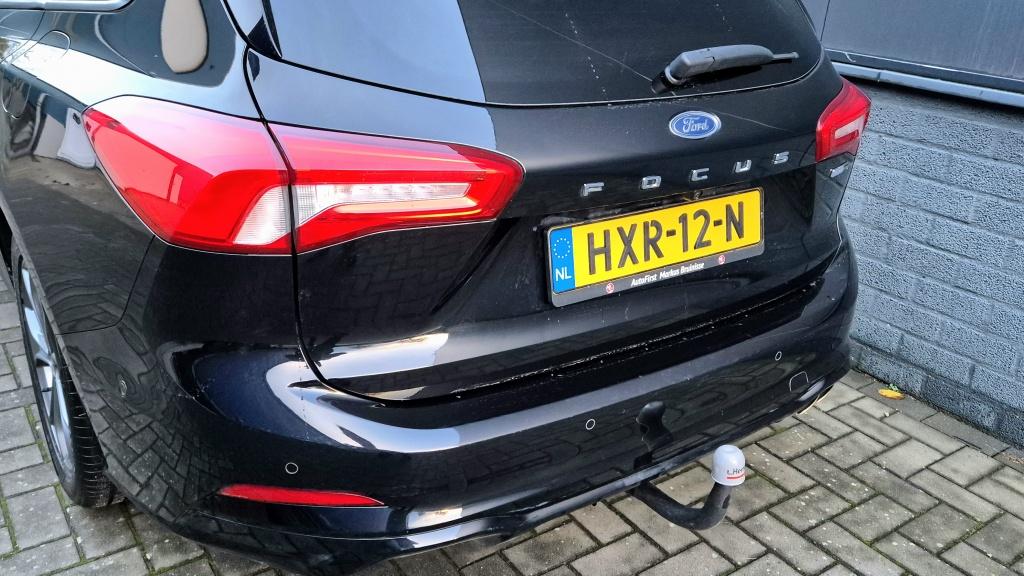 Ford Focus wagon st line x business 1.0 ecoboost hybrid | camera | lane ass