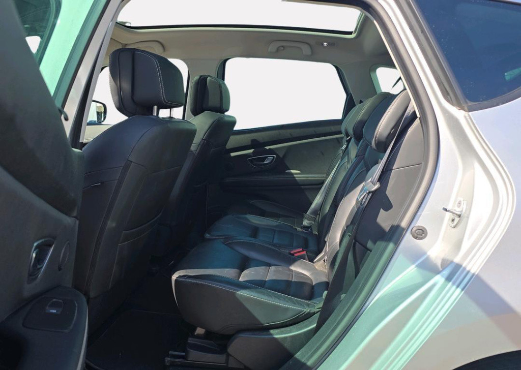 Renault Scenic 1.3 tce 160 edc initiale paris