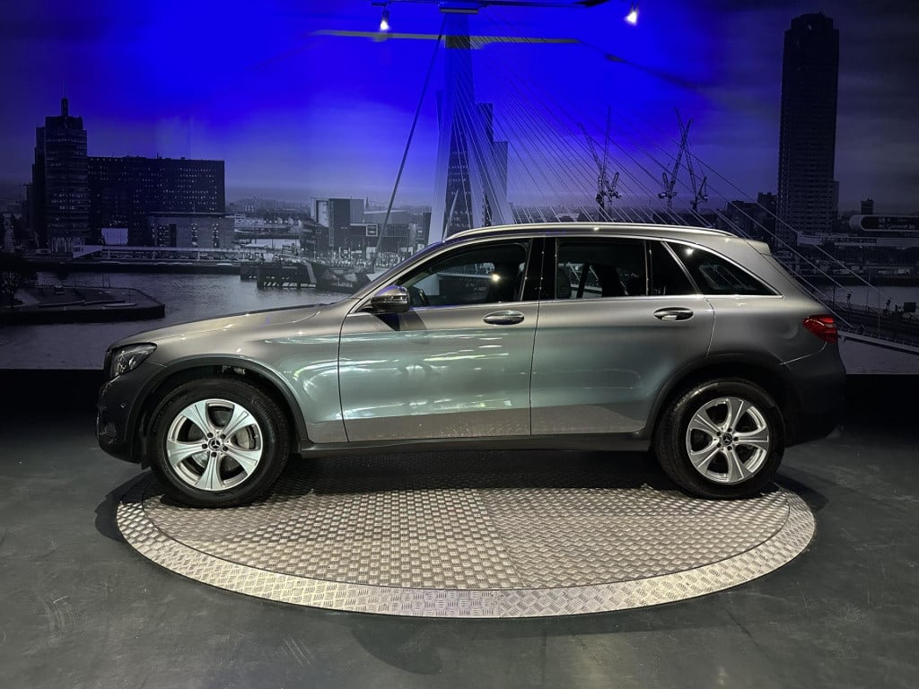 Mercedes-Benz Glc 250 4matic premium plus *panoramadak*
